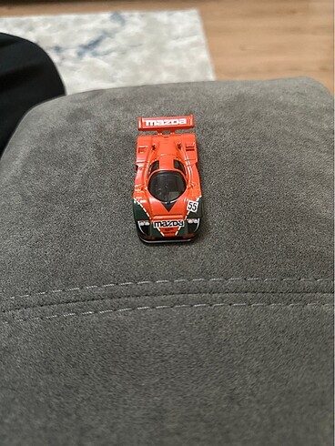 Mazda 787B kutusuz çiziksiz