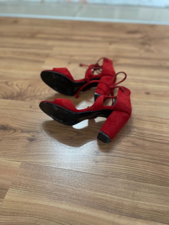 Kırmızı Süet Bağcıklı İnce Topuklu Kadın Ayakkabı - Görsel 5