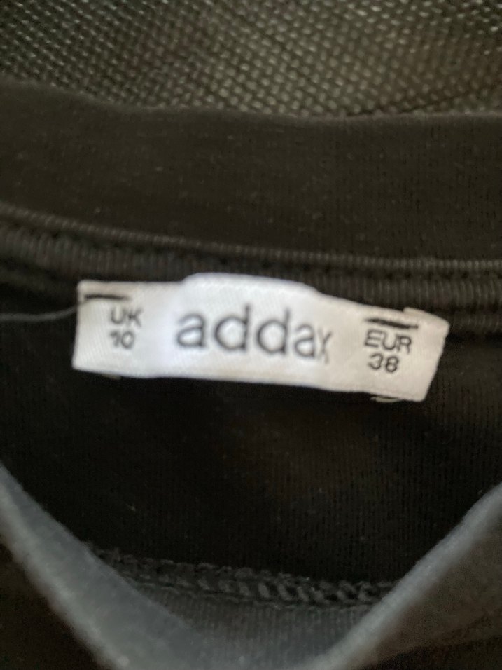 Kadın Siyah Uzun Kollu Crop Top - Görsel 3