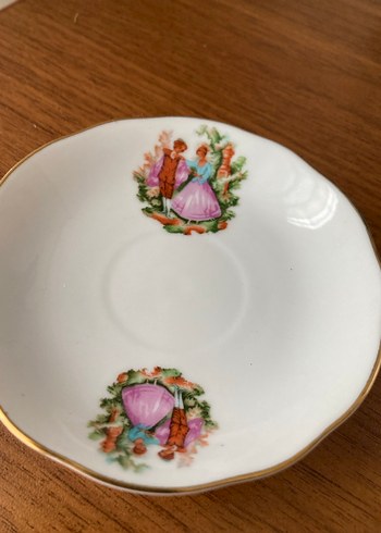 Froganard desenli Porselen Fincan ve Tabak - Görsel 2