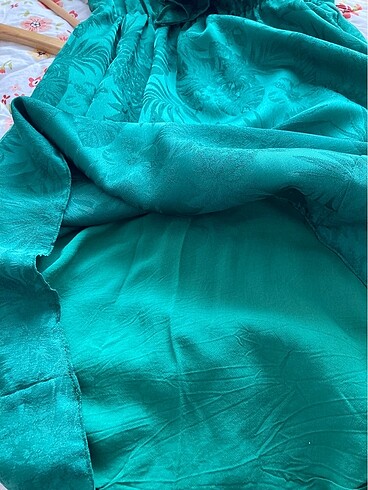 Adl marka S yeşil fırfırlı elbise - Görsel 4