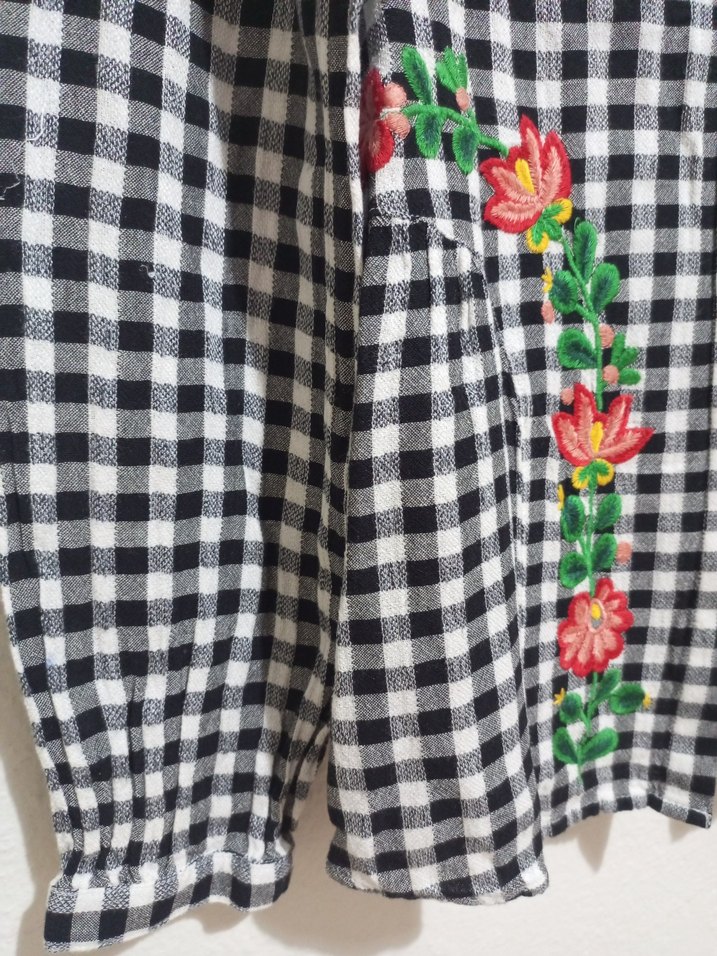 #Zara Çiçek Nakışlı Düğmeli Uzun Kollu Gömlek - Görsel 2