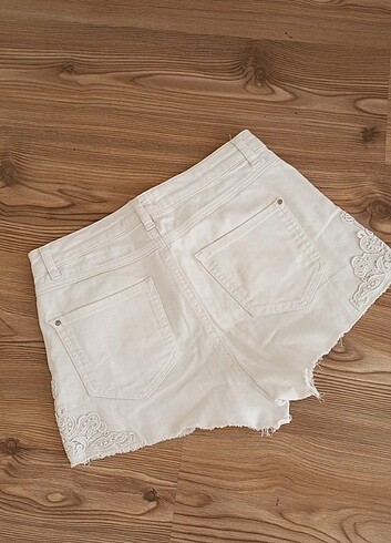 36 Beden ????#Lcw #KotŞort #jeans likralı, güpür detaylı 36 beden, kusurl