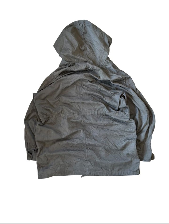 Kapüşonlu Gri  Parka - Görsel 2