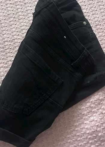 Siyah Mini Düğmeli Kadın Kot Şort - Görsel 2