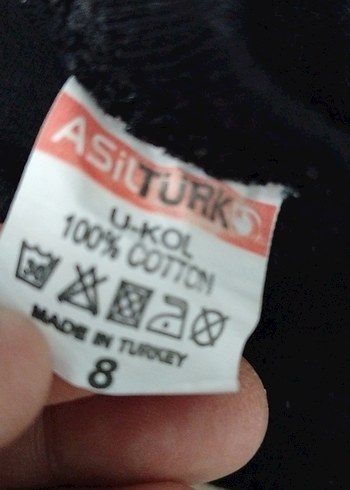 8 Yaş Beden siyah Renk Atatürk Baskılı Siyah Uzun KolluTişört