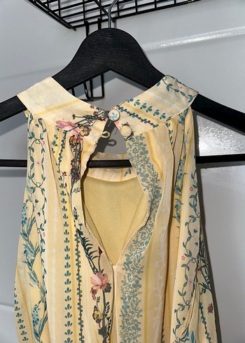 38 Beden Sarı Mini halter yaka Elbise