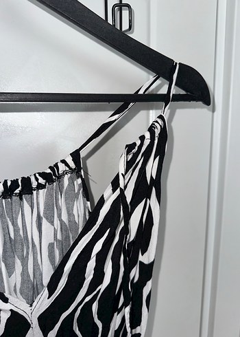 38 Beden Zebra Desenli Uzun Askılı Elbise