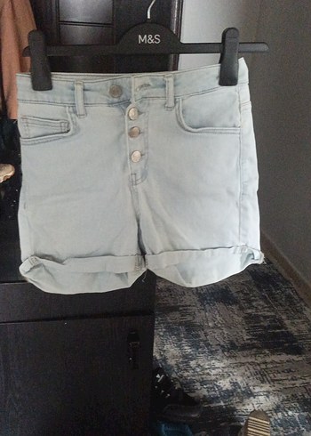 açık mavi Mini Düğmeli Kadın Denim Şort - Görsel 3