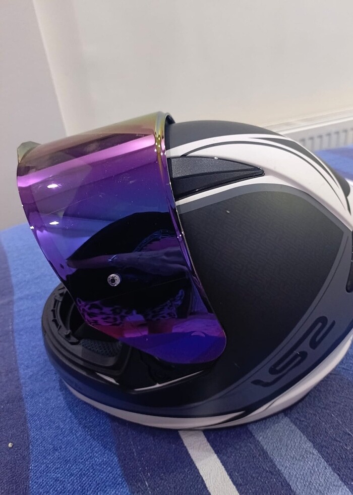 Ls2 kask - Görsel 3