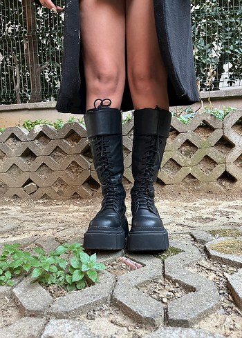Bershka Koyu Yeşil Gotik Platform Topuklu Lastik Bot Bershka