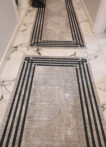 80*300 antre halısı iki adet