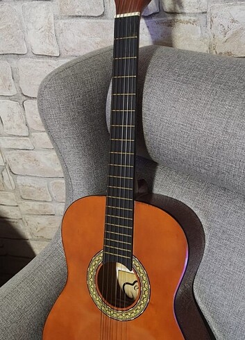 Klasik çocuk gitarı