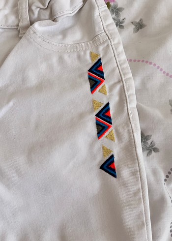 Nakışlı Beyaz Bohem kız çocuk Pantolon - Görsel 2
