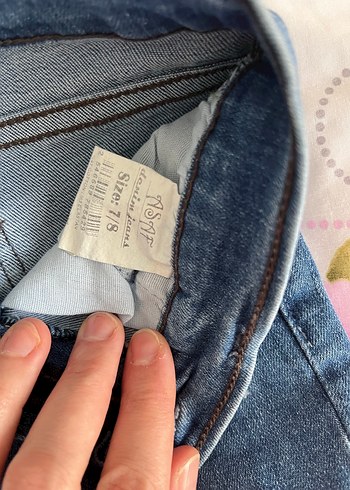 Renkli Yırtık Detaylı çocuk Slim Fit Denim Pantolon - Görsel 2