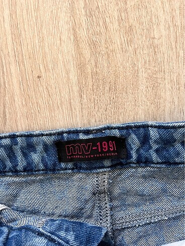 26 Beden Mavi Jean 25/28