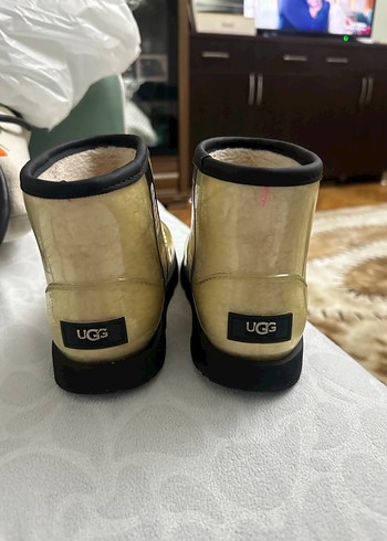 UGG kız çocuk Beyaz Parlak Dolgu Topuk Bot - Görsel 4