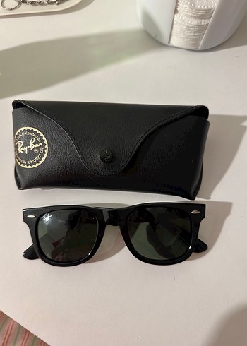 Ray-Ban Siyah Parlak Klasik Kadın Güneş Gözlüğü - Görsel 2