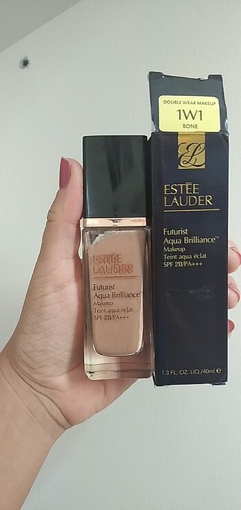 Este lauder fondotenler