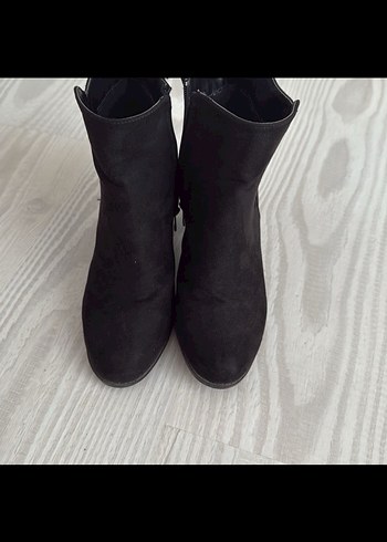 Siyah Süet  Kadın Bot - Görsel 2