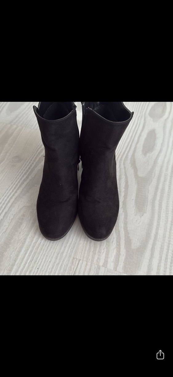 Siyah Süet  Kadın Bot - Görsel 2