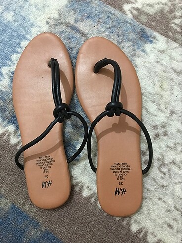 H&M sandalet