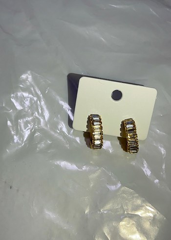 Altın Renk Mini Payetli Küpeler - Görsel 5