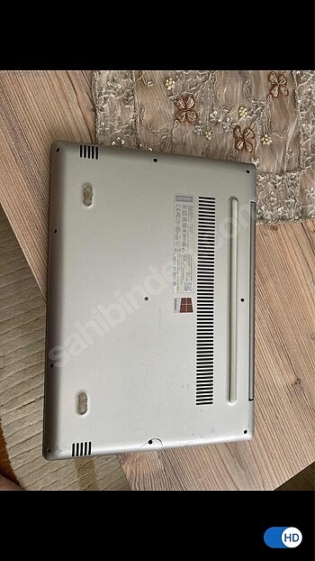 Beden Lenovo ideapad 320s ince tasarım