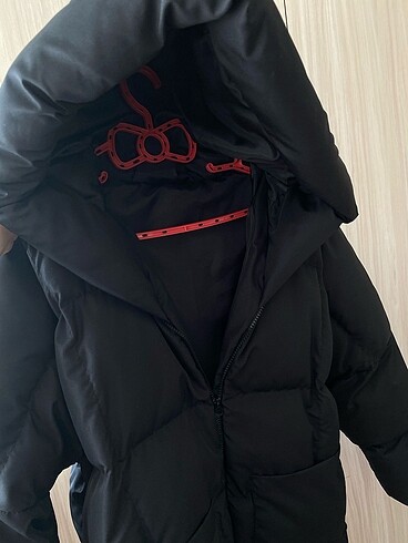 Diğer Oversize şişme mont kapüşonlu
