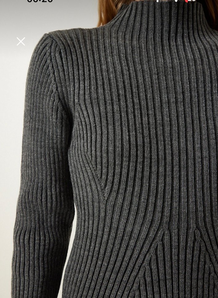 Gri Yüksek Yakalı Triko Kadın Elbise - Görsel 4