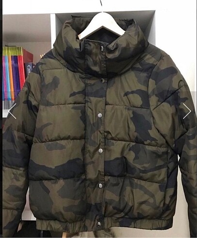 Zara mont desenli