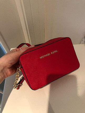 Michael Kors Kırmızı çanta yandan askılı