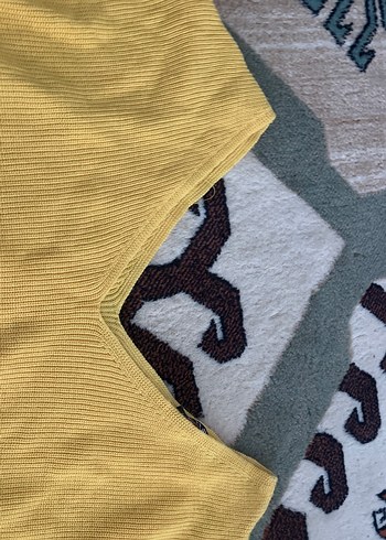 Sarı V Yaka Uzun Kollu Kadın Triko Kazak - Görsel 3