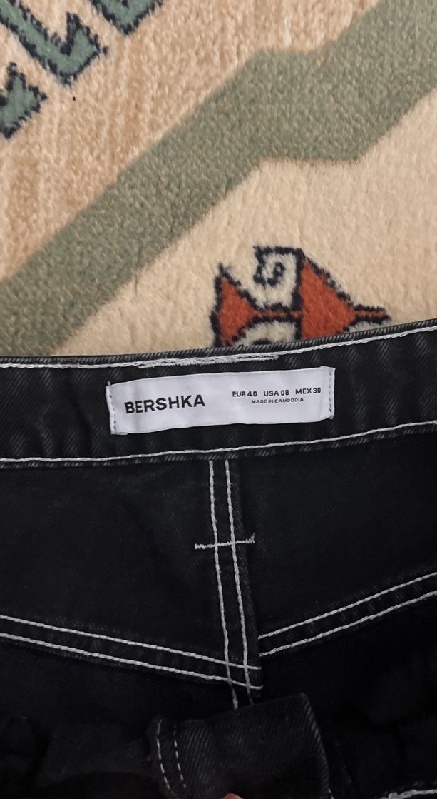 Tokalı Bol Kesim Kadın Kot Pantolon - Görsel 3