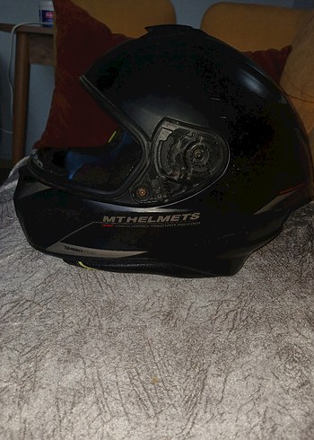 MT Helmets Siyah Deri Kemerli Motosiklet Kaskı - Görsel 3