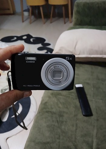Casio Siyah Dijital Fotoğraf Makinesi 14.1 MP