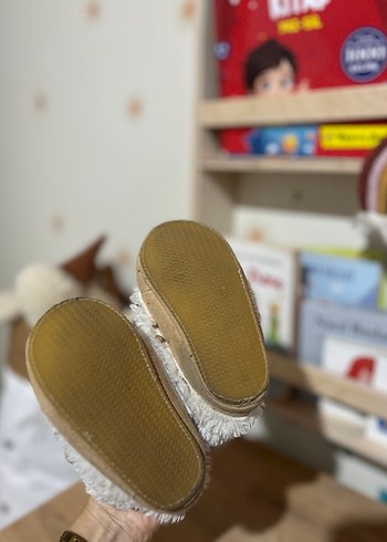 Kürklü kız bebek bot - Görsel 4