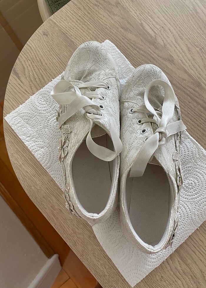 Düğünümde kullandım rahatlığı konusunda hiç tereddüt etmeyin lek - Görsel 3