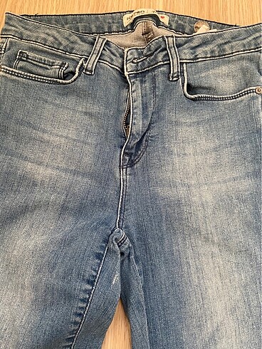 Jean /