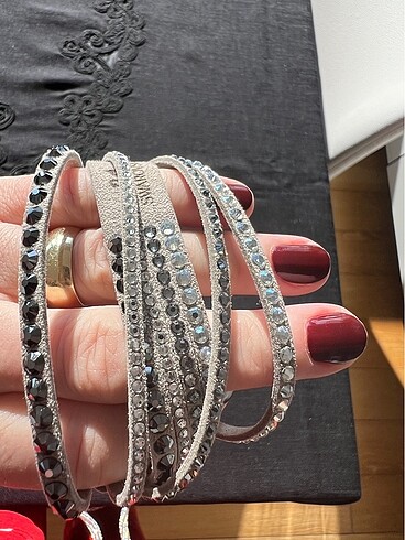  Beden gri Renk Swarovski bileklik