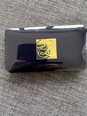 Beden Estee lauder