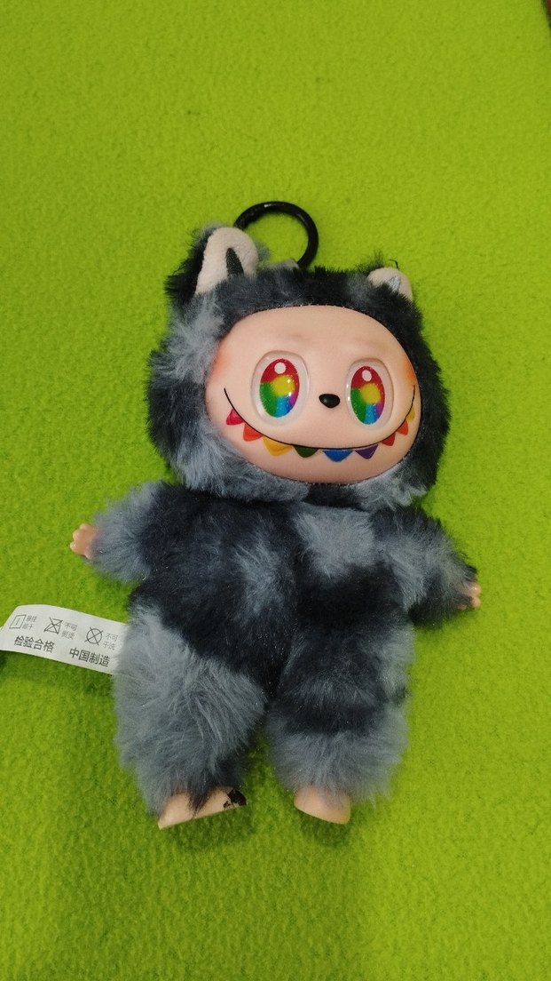 Renkli Gözlü Gri Peluş Labubu Anahtarlık - Görsel 3