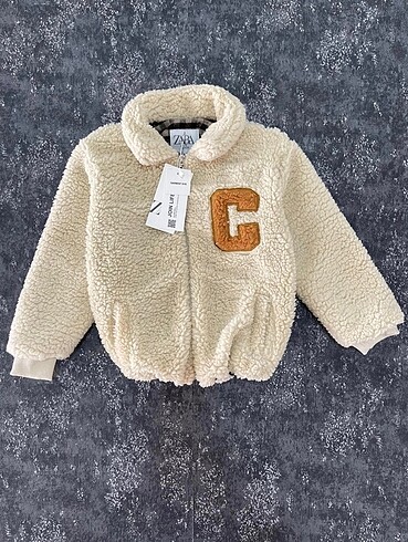 Zara peluş mont