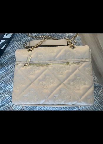 Guess Zincir Detaylı Altın Rengi Deri Kadın Çanta - Görsel 3