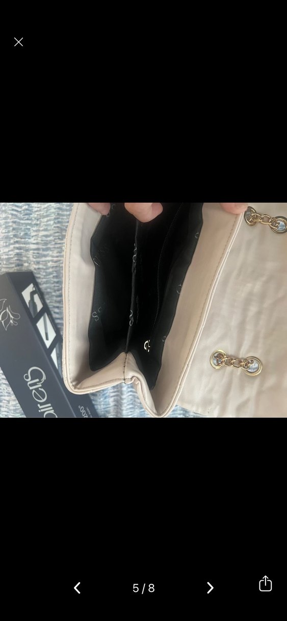 Guess Zincir Detaylı Altın Rengi Deri Kadın Çanta - Görsel 4