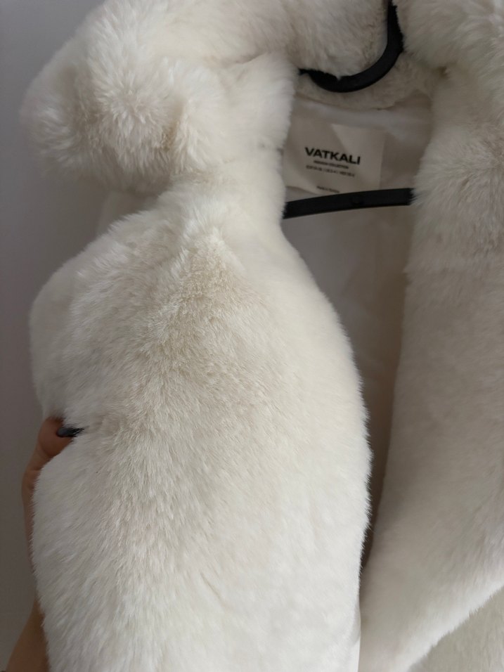Beyaz Suni Kürk Midi Ceket - Görsel 3