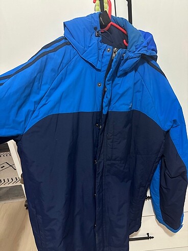 Adidas mont