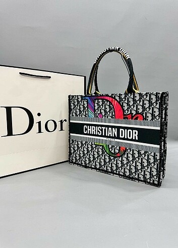Christian Dior Plaj çantası 