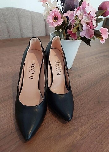 Diğer Siyah Stiletto Topuklu Ayakkabı 