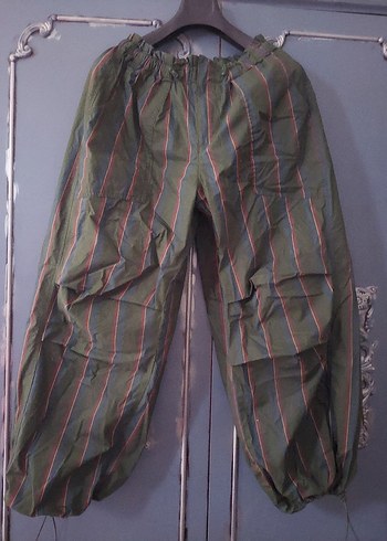 Urban Outfitters Salaş Kumaş Pantolon
